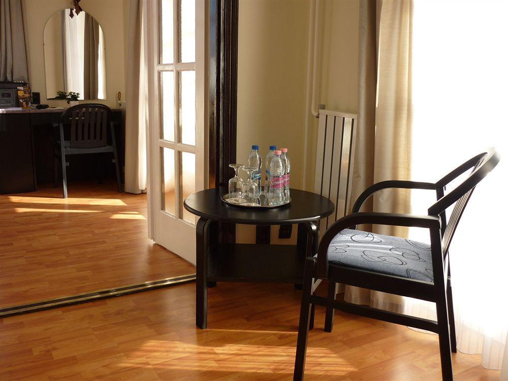 Budai Hotel Budapest Extérieur photo