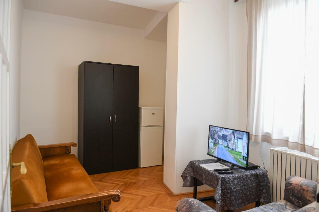 Budai Hotel Budapest Extérieur photo